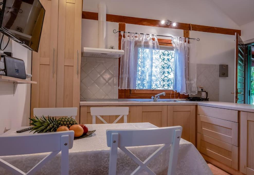 Pure Nature Haven By The Sea With Hot Tub *